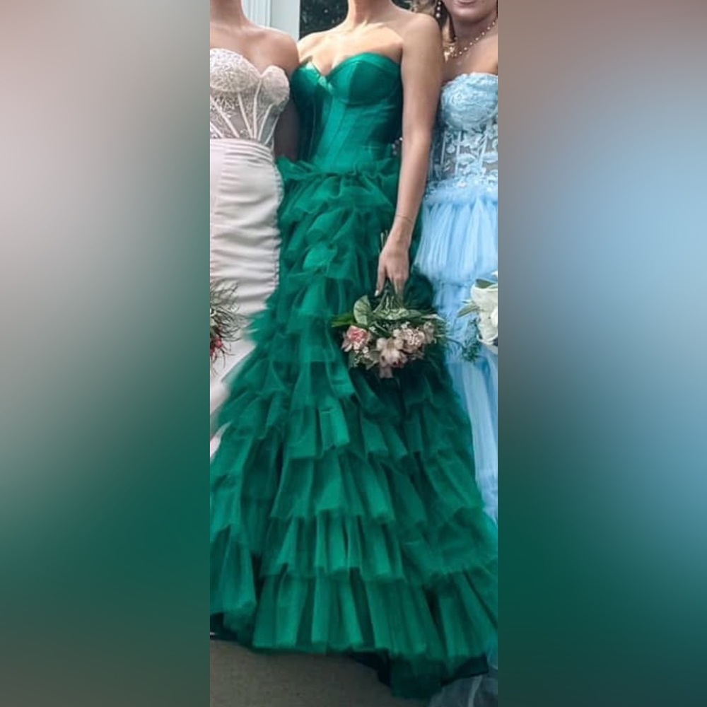 Sherri Hill Women’s Emerald Green Strapless Tiered Tulle Prom Dress Sz 4 (56087) - Picture 10 of 11